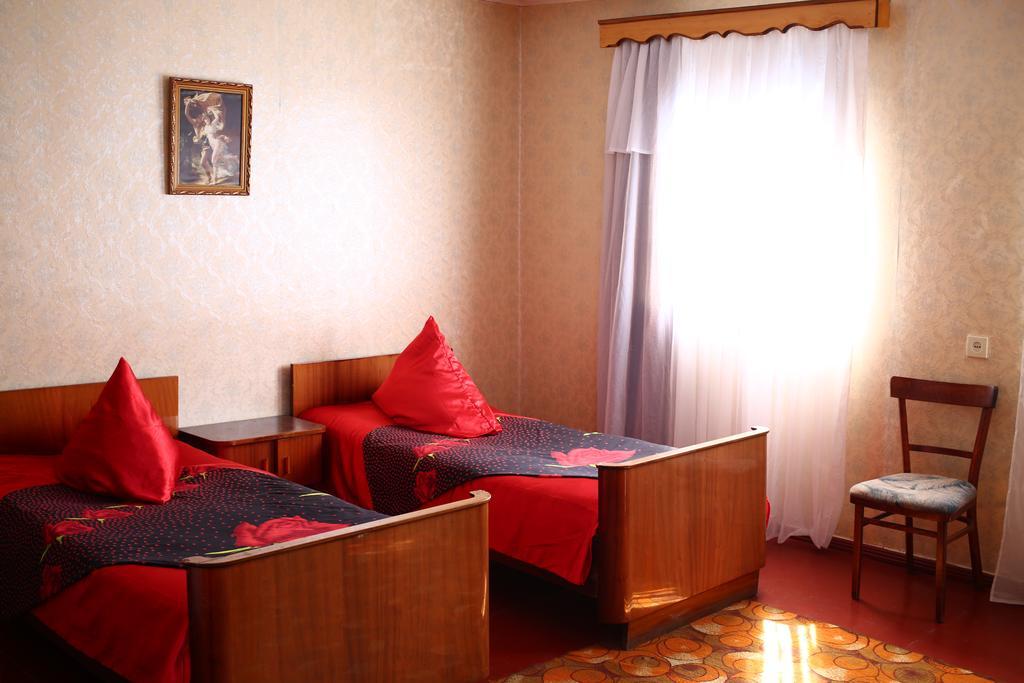 Downtown Guest House Kutaisi Eksteriør bilde